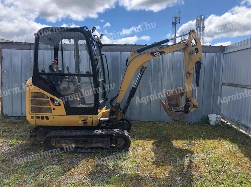Caterpillar 301.7D- Adásvételivel vagy EU adószámmal 0%Áfa-Leszállítva