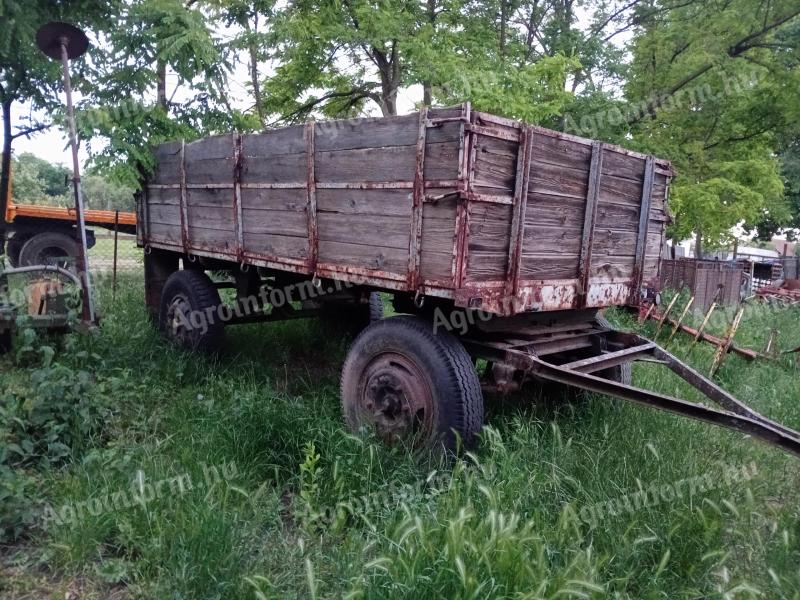 4 t fixes pótkocsi eladó