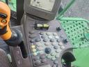 JOHN DEERE W650