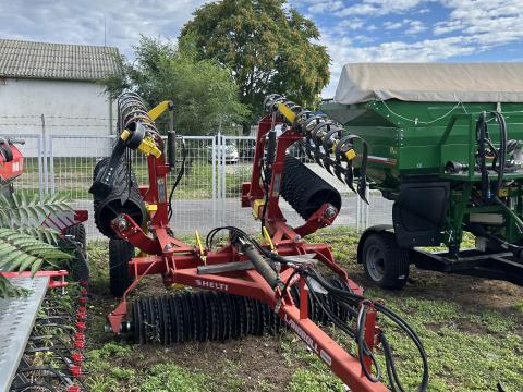 Helti Landroll N 4600 SD Cambridge henger készletről akciós áron Helti Landroll N 4600 SD Cambridge henger készletről akciós áron