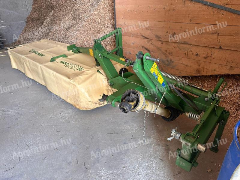 KRONE EASY-CUT R 320 Fűkasza