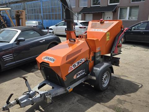 Eladó Jensen A530 típusú gallydaráló B kategóriás jogosítvánnyal is vontatható Eladó Jensen A530 típusú gallydaráló B kategóriás jogosítvánnyal is vontatható