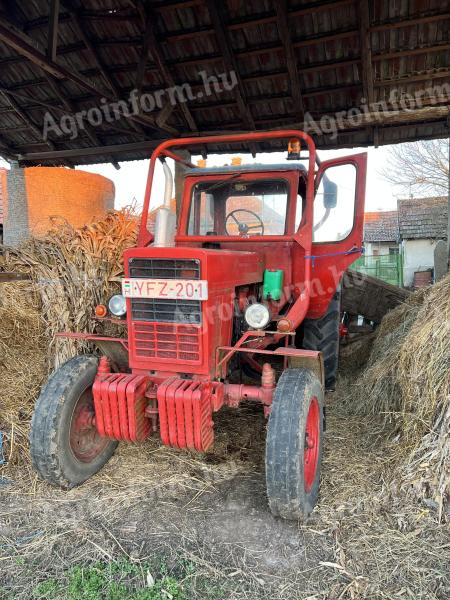 MTZ-50 eladó + munkagépek