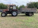 Traktor MTZ 820.2 és EB 8/82 pótkocsival