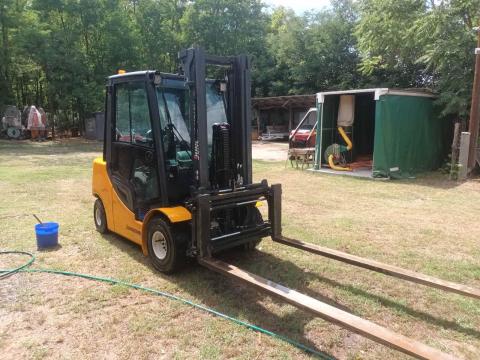 3,5 t-s gázos targonca