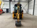 JCB 2 CX Streetmaster 4WS / 2012 / 1 049 h üzemóra / Lízing 20%-tól