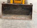 JCB 2 CX Streetmaster 4WS / 2012 / 1 049 h üzemóra / Lízing 20%-tól