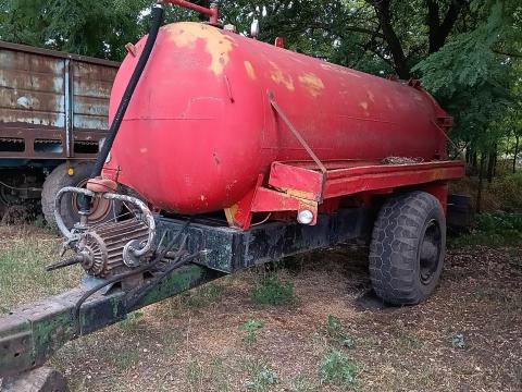 Detk 5 m3 szippantó eladó