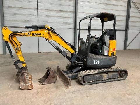 Bobcat E26 EM / 2016 / 3 570 h üzemóra / Lízing 20%-tól