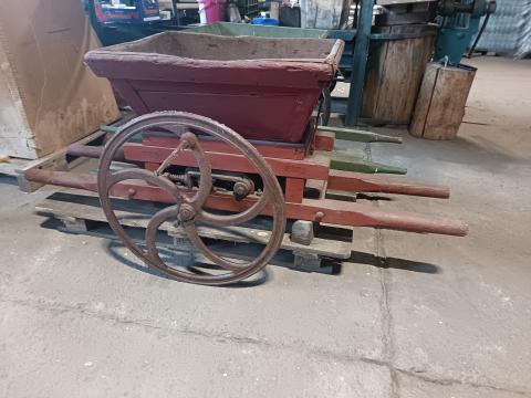 Acél kúpos szőlő daráló Acél kúpos szőlő daráló