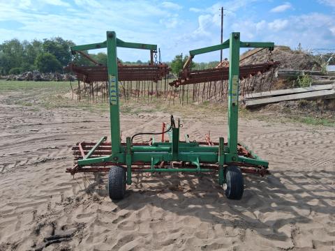 Heger 6 méteres gyomfésű hidraulikus nyitással és csukással