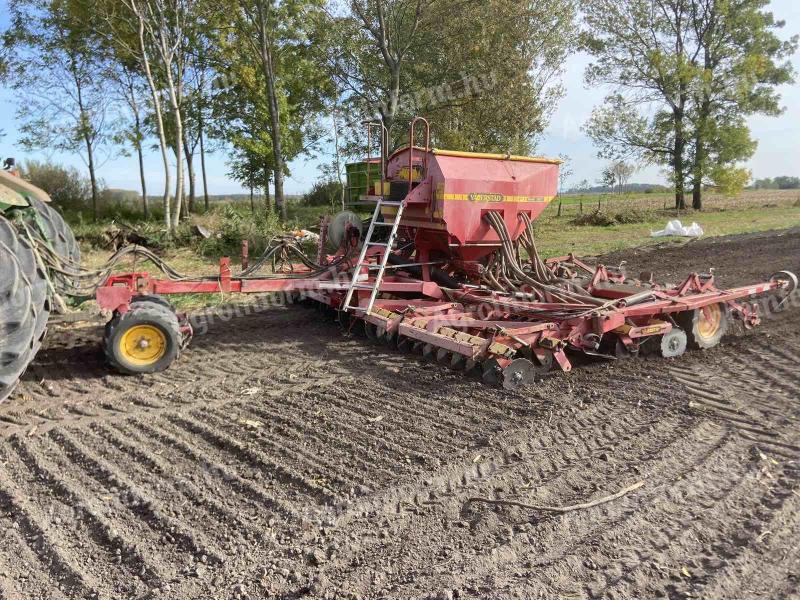 Vaderstad Rapid 600 gabonavetőgép