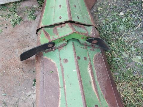 Kukorica asztal, koporsó Kukorica asztal, koporsó