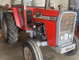 Massey Ferguson 590