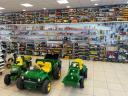 Traktor alkatrészek - Agrospa Losonc, Szlovákia