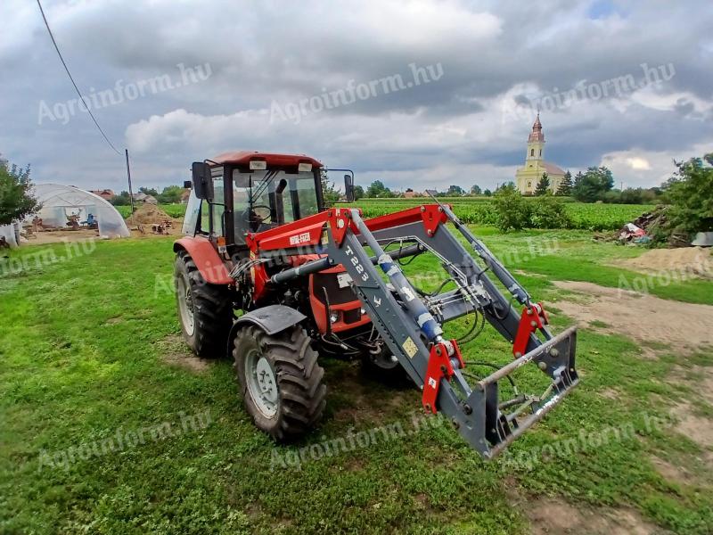 Homlokrakodós MTZ 952.2