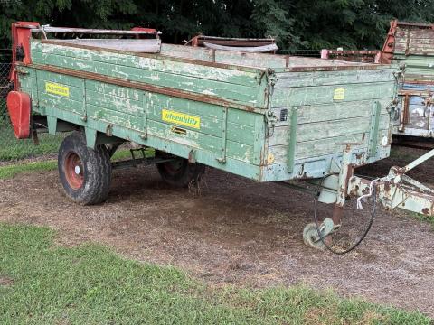 FUHRMANN 4 tonna raksúlyú szervestrágyaszóró FUHRMANN 4 tonna raksúlyú szervestrágyaszóró