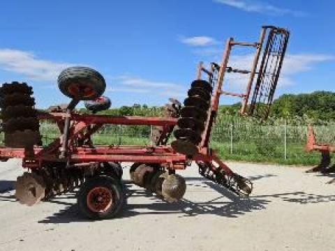 Eladó IH könnyűtárcsa Eladó IH könnyűtárcsa