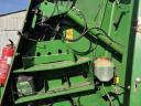 John Deere 582 bálázó