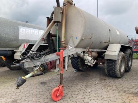 Kotte Garant VT 14000 tartálykocsi Kotte Garant VT 14000 tartálykocsi