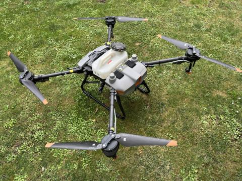 DJI Agras T10 Permetező drón eladó DJI Agras T10 Permetező drón eladó
