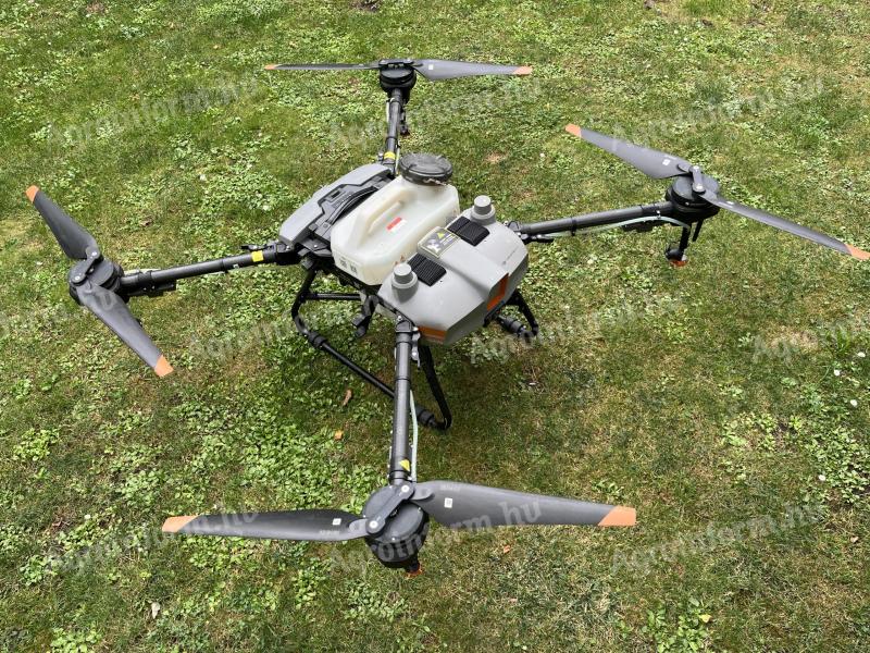 DJI Agras T10 Permetező drón eladó
