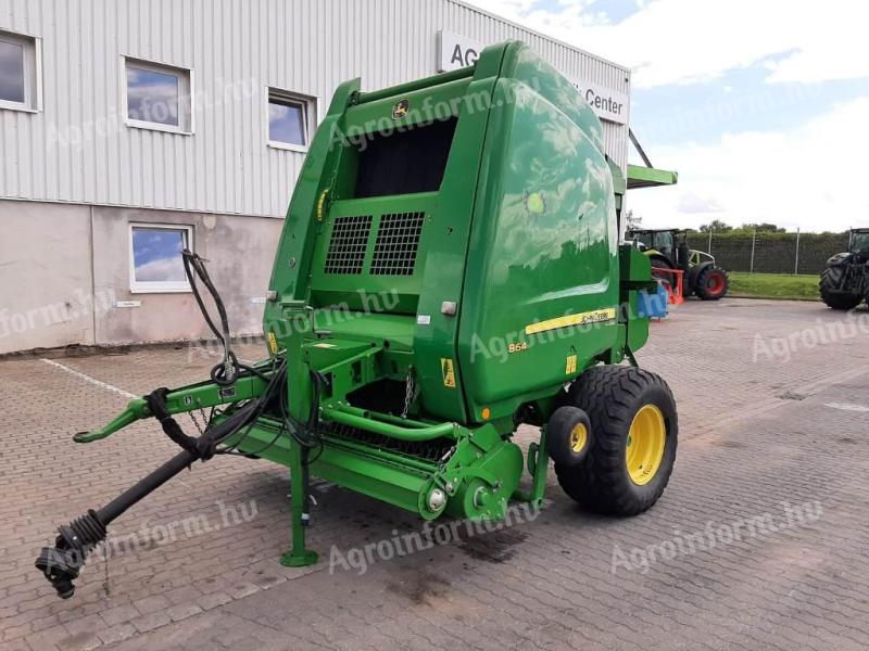 John Deere 864