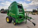 John Deere 864