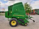 John Deere 864