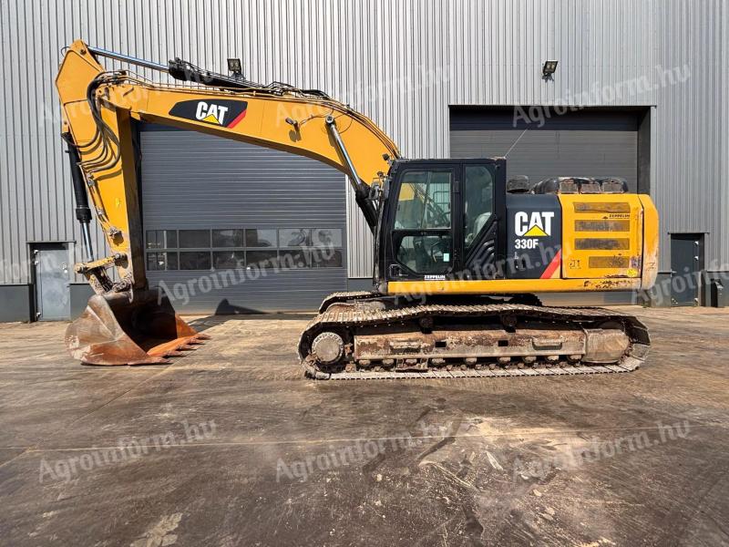 Caterpillar 330FL / 2016 / 10 003 üzemóra / Lízing 20%-tól