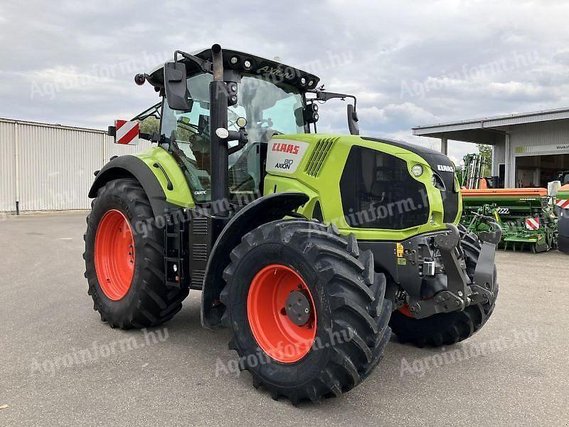Claas AXION 810 CMATIC traktor
