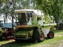 Claas Dominator 106