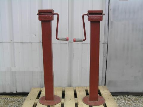 Simol utánfutó bálázó támasztóláb, 5440 kg, 870-1265 mm Simol utánfutó bálázó támasztóláb, 5440 kg, 870-1265 mm