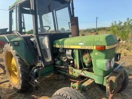 JOHN DEERE 2030, 4 HENGERES TRAKTOR