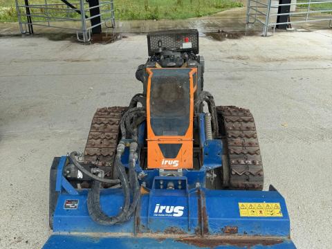 Irus Deltrack 2.5 fűnyíró robot Irus Deltrack 2.5 fűnyíró robot