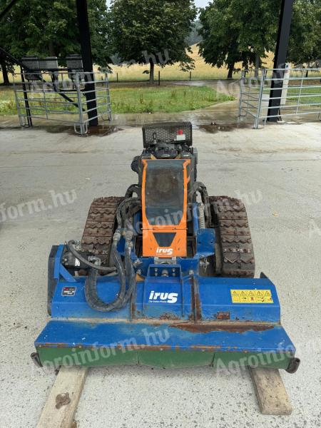 Irus Deltrack 2.5 fűnyíró robot