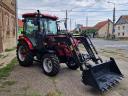 Hanwo 704 traktor rakodóval raktárról