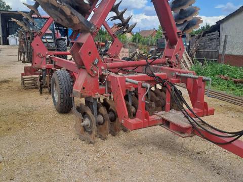 Eladó Metalwolf 4,6 m rögtörős, jó állapotú nehéz tárcsa Eladó Metalwolf 4,6 m rögtörős, jó állapotú nehéz tárcsa