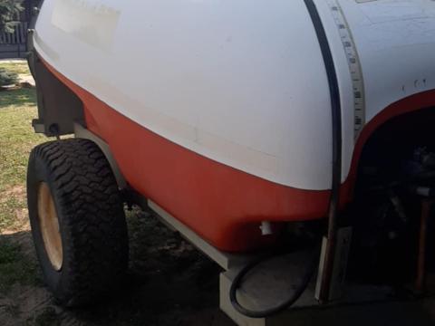 2000 literes permetező eladó 2000 literes permetező eladó