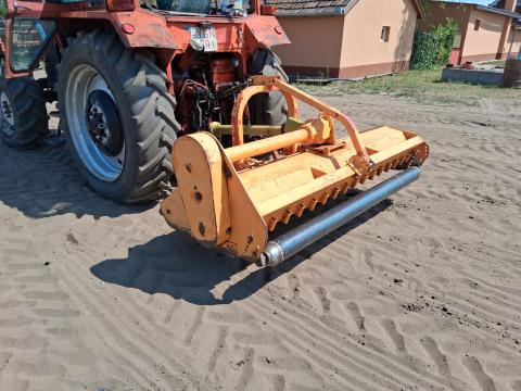 Hammerschmied FU 225 típusú, 225 cm széles mulcsozó zúzó Hammerschmied FU 225 típusú, 225 cm széles mulcsozó zúzó