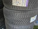 225/50R17 Laufenn 98V (Hankook termék) új téli gumi akció