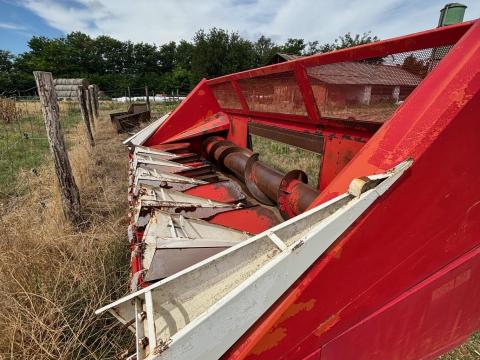 NAS 676 napraforgó adapter Claas Lexion/Trion/Tucano felfogatással NAS 676 napraforgó adapter Claas Lexion/Trion/Tucano felfogatással