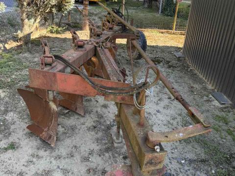 IH 5 fejes ágyeke eladó IH 5 fejes ágyeke eladó