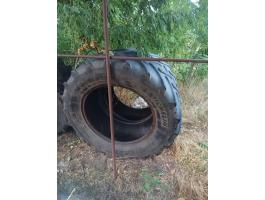 Eladó gumi 540/65R34