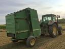 John Deere 550 bálázó