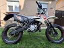 Yamaha dt 50X supermoto
