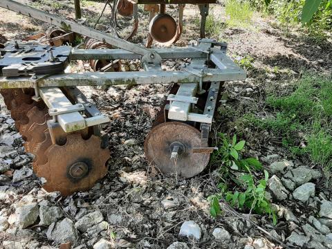 Függesztett tárcsa 180 Függesztett tárcsa 180