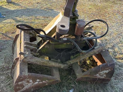 Forgó kotróhoz való csipeszes kanál Forgó kotróhoz való csipeszes kanál