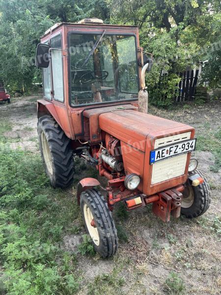 Vladimirec T25 traktor