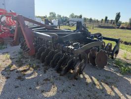 Agro-Tom 3.0 függesztett rövidtárcsa